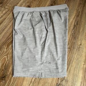 Lululemon Pace Breaker Shorts Men XL Gray Lightweight Running 11 Inch Inseam